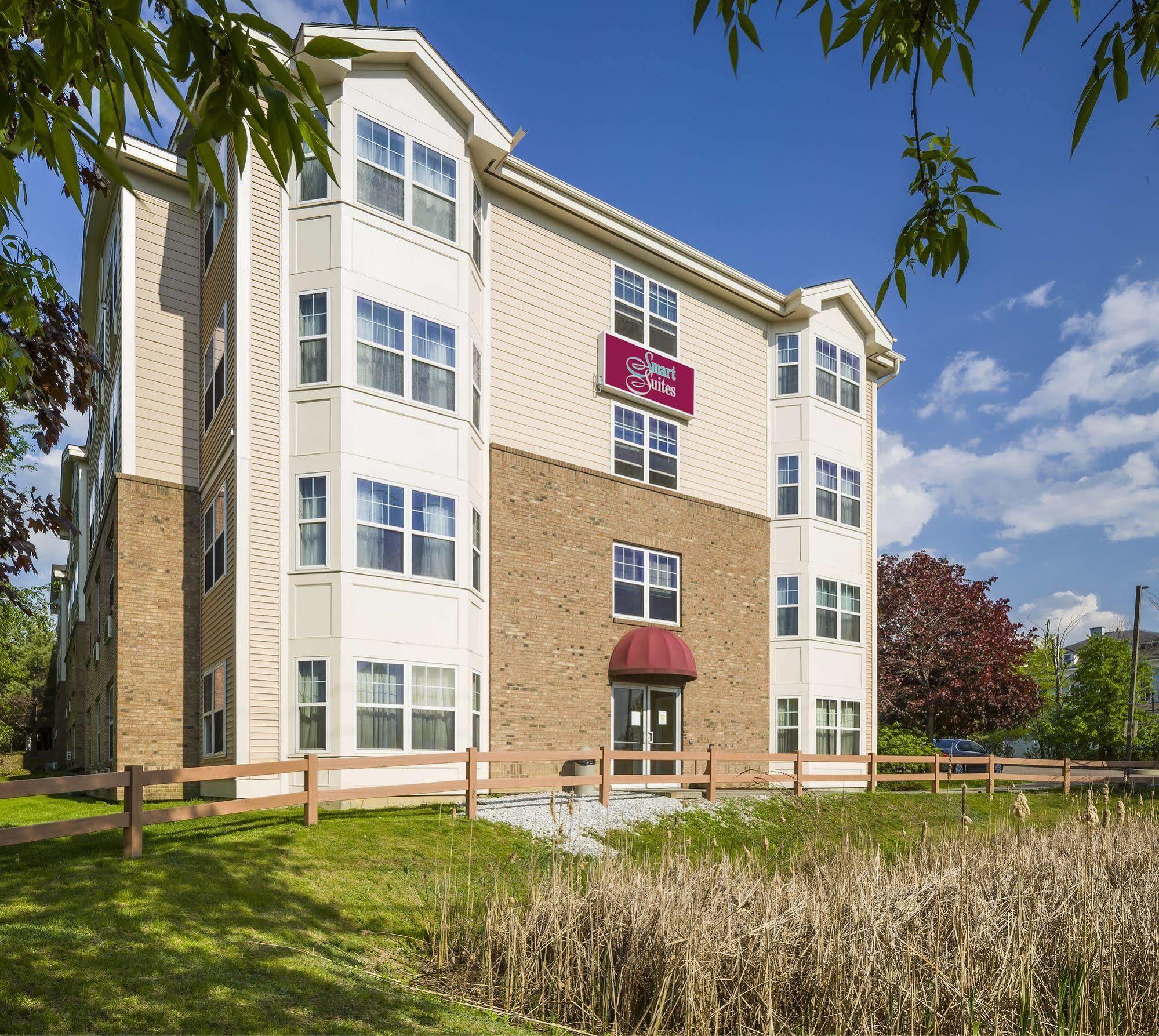 Smart Suites, Ascend Hotel Collection South Burlington Buitenkant foto